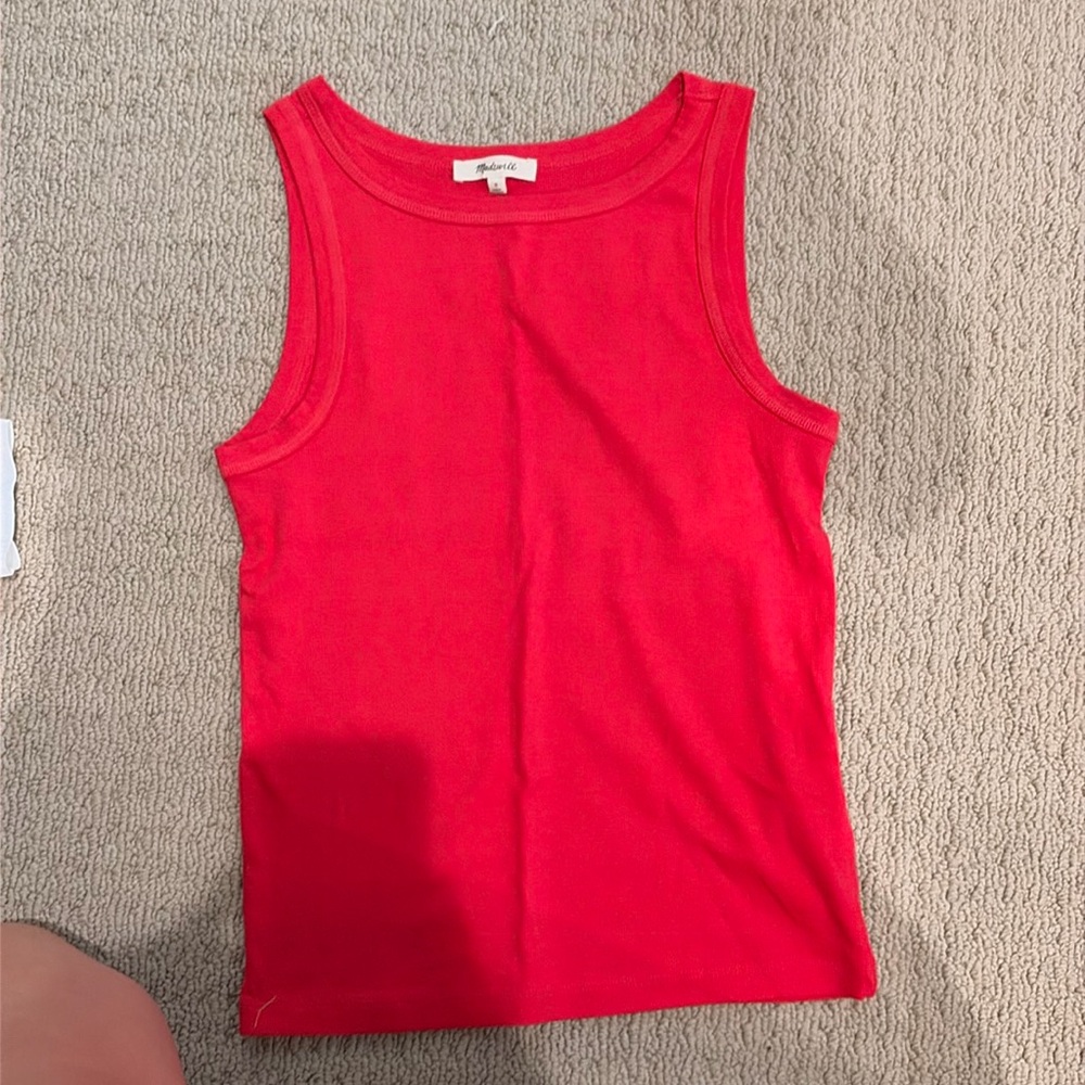 Small madewell tank